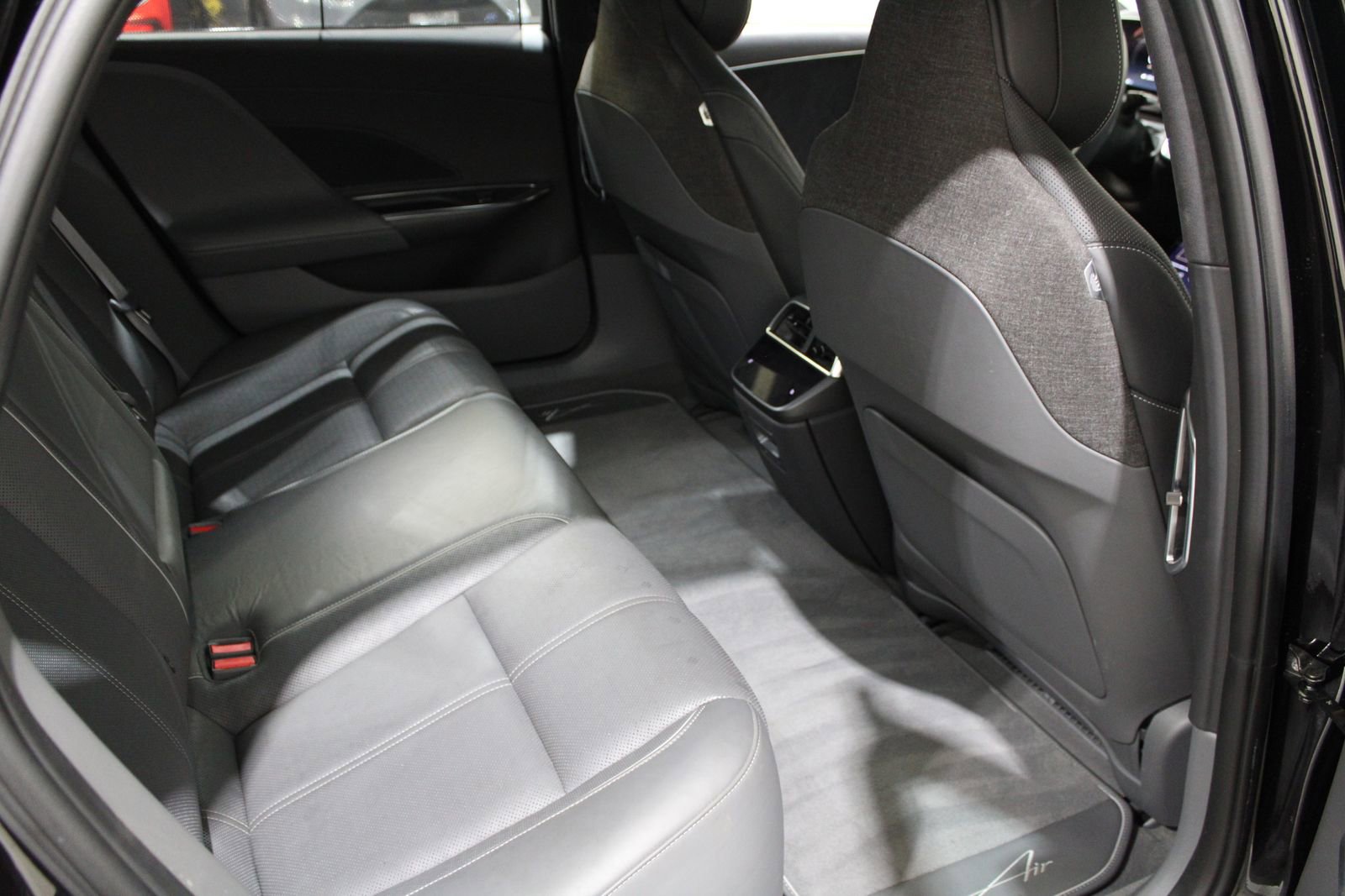 Used 2022 Lucid Air Grand Touring image 21