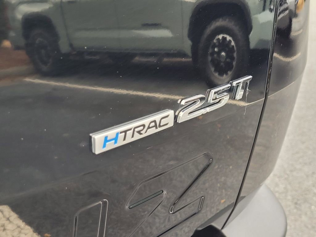 Used 2022 Hyundai Santa Cruz SEL Premium image 10