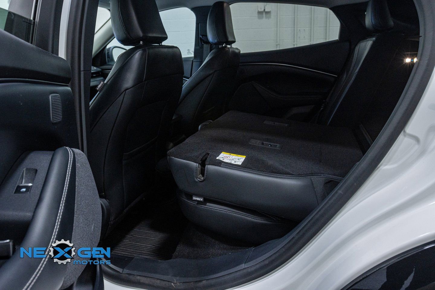 Used 2024 Ford Mustang Mach-E Premium image 27