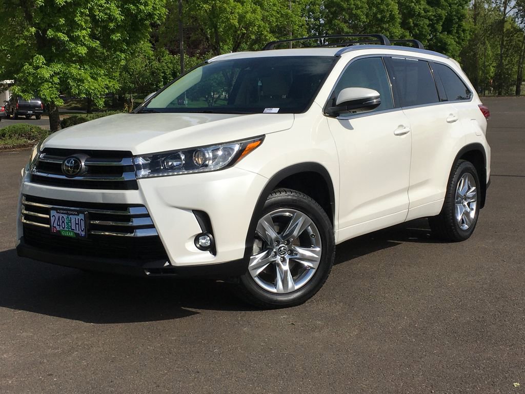 Used 2019 Toyota Highlander Limited AWD/4WD image 1