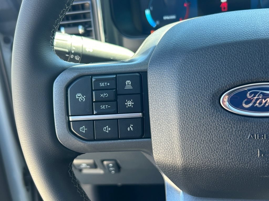 New 2026 Ford F250 Lariat w/ Black Appearance Package AWD/4WD image 45