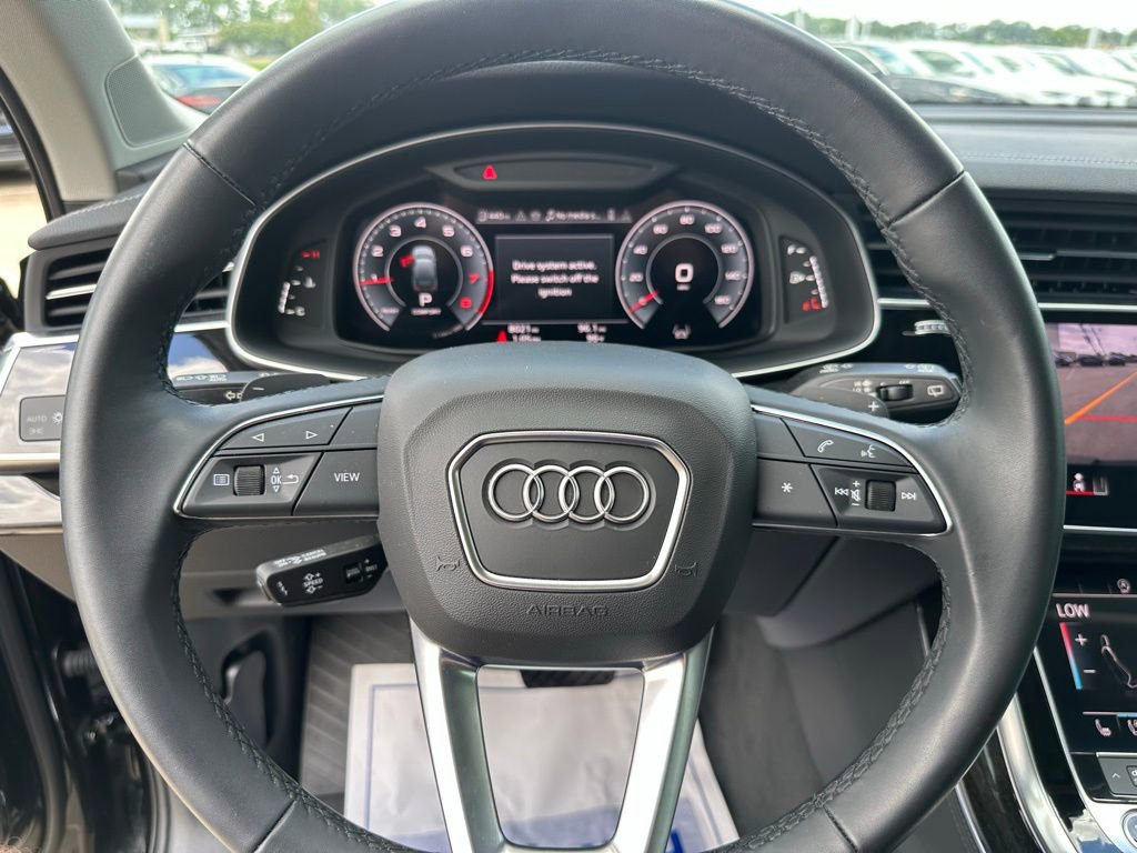 Used 2024 Audi Q7 2.0T Premium Plus w/ Premium Plus Package AWD/4WD image 24