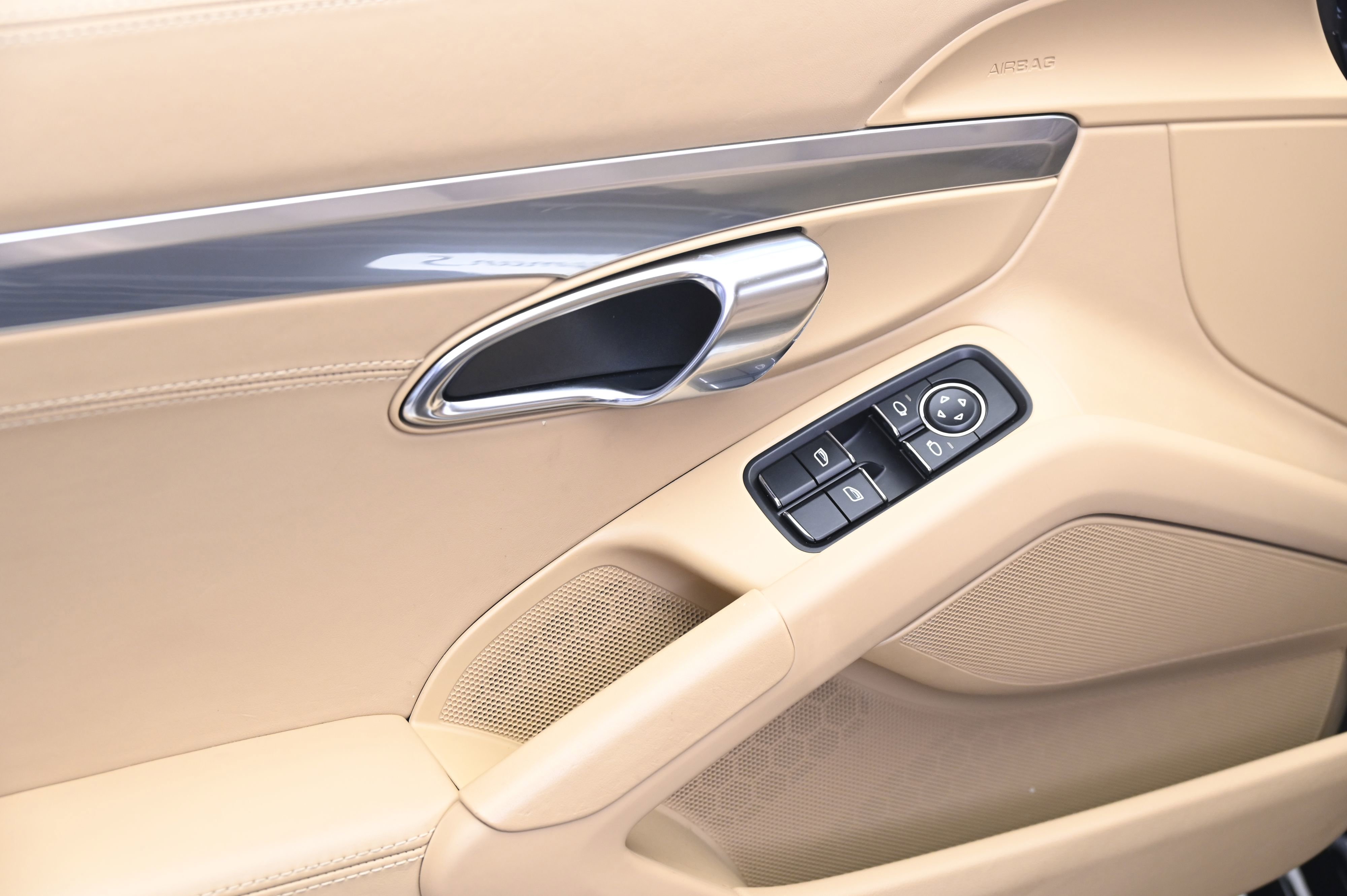 Certified 2014 Porsche Cayman S image 23