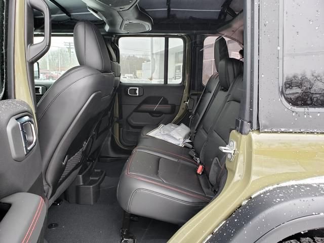 New 2026 Jeep Wrangler Unlimited Rubicon w/ Technology Group image 7