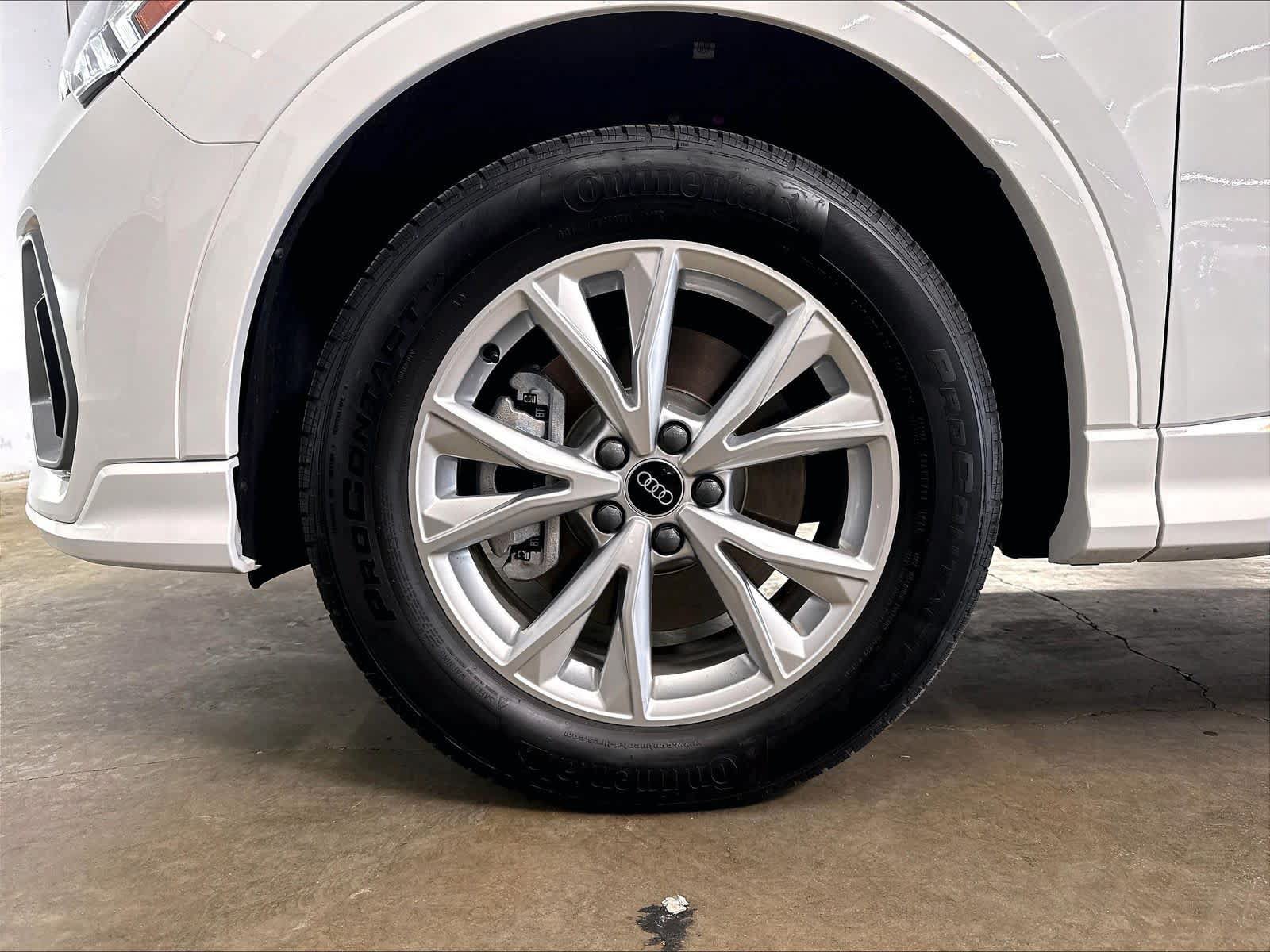 Certified 2025 Audi Q3 2.0T Premium AWD/4WD image 11