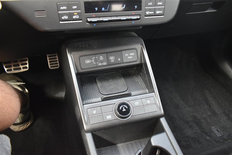 Used 2024 Hyundai Kona N Line AWD/4WD image 18