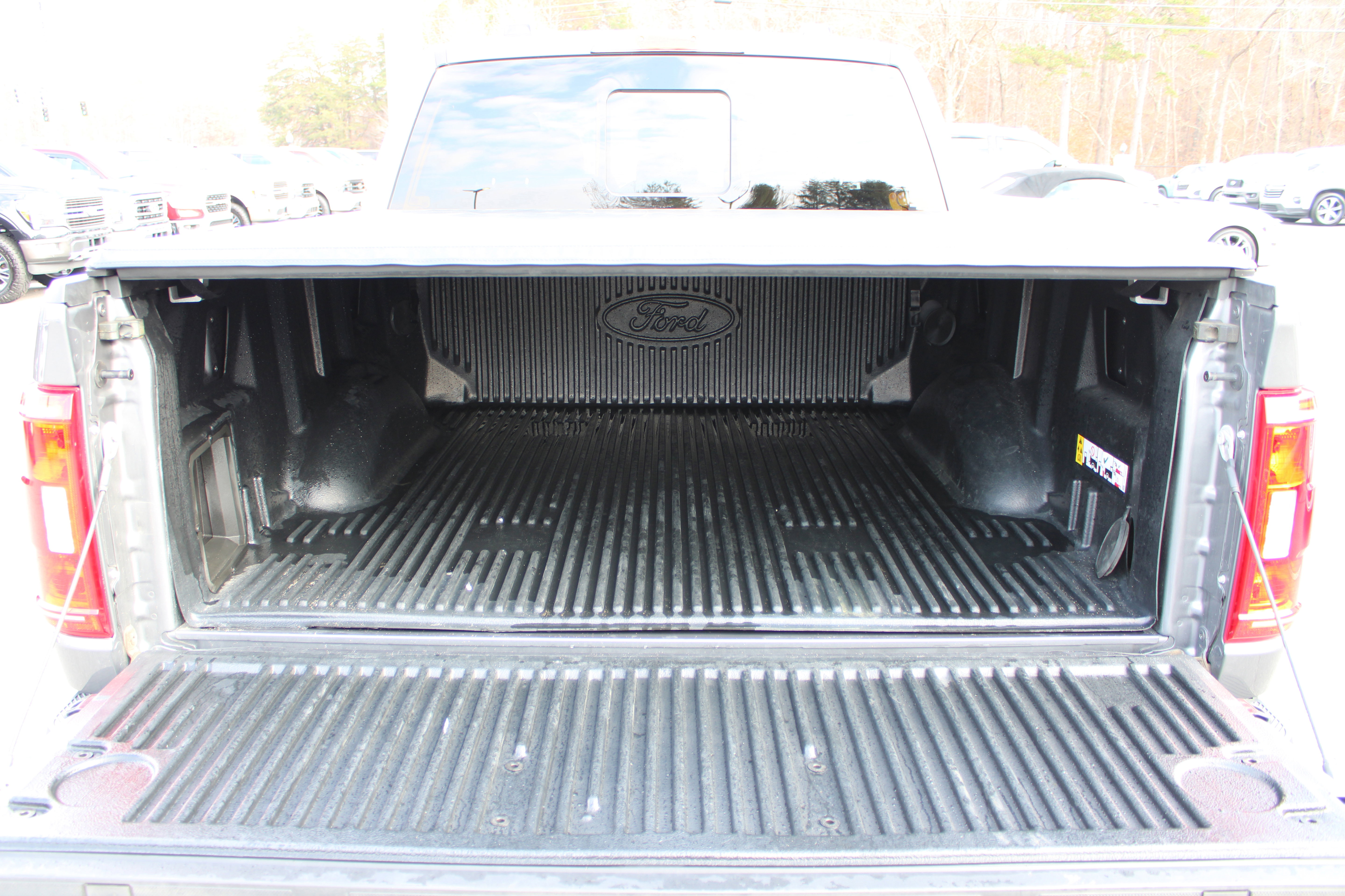 Used 2023 Ford F150 XLT w/ Equipment Group 302A High image 13