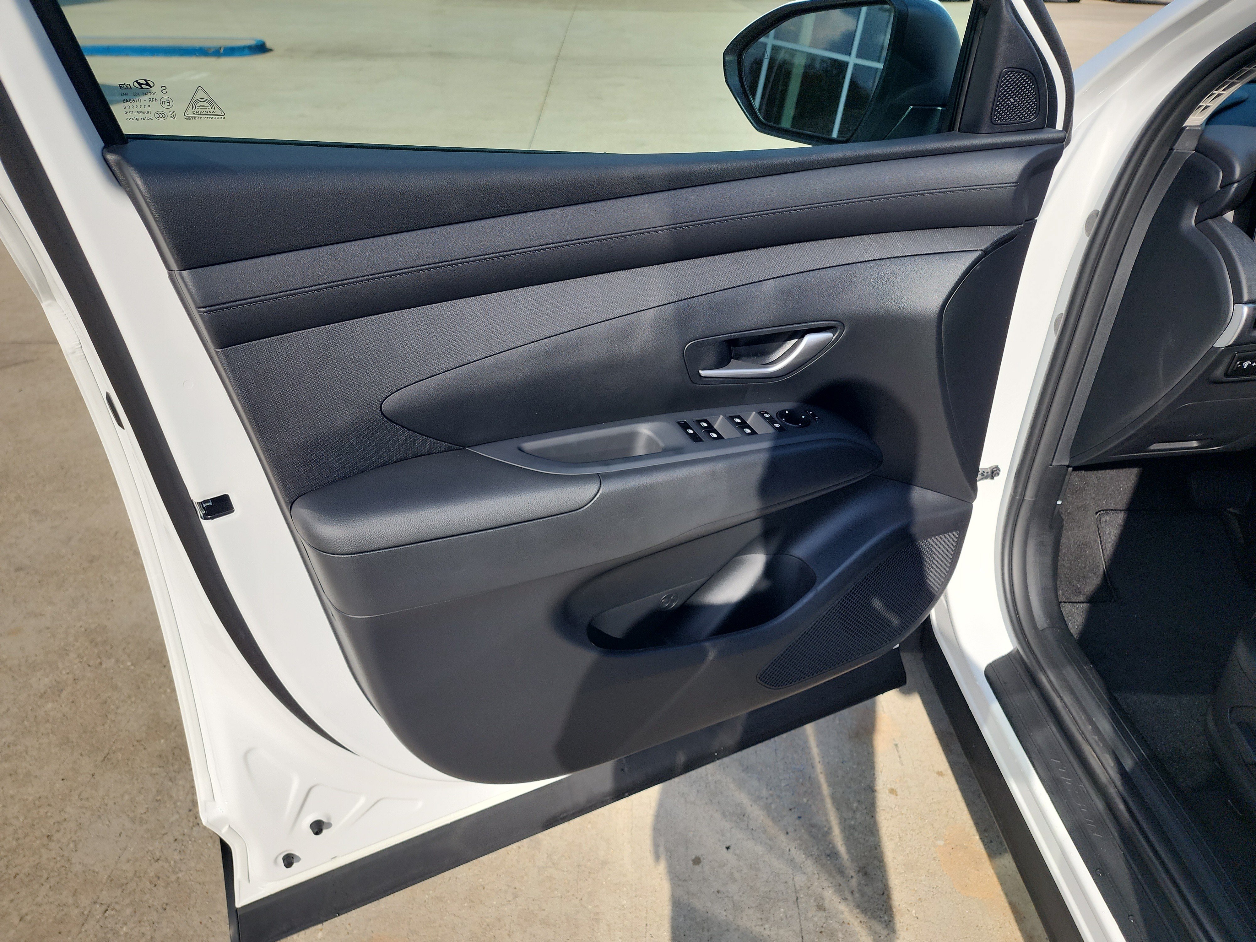 New 2026 Hyundai Tucson SEL FWD image 17