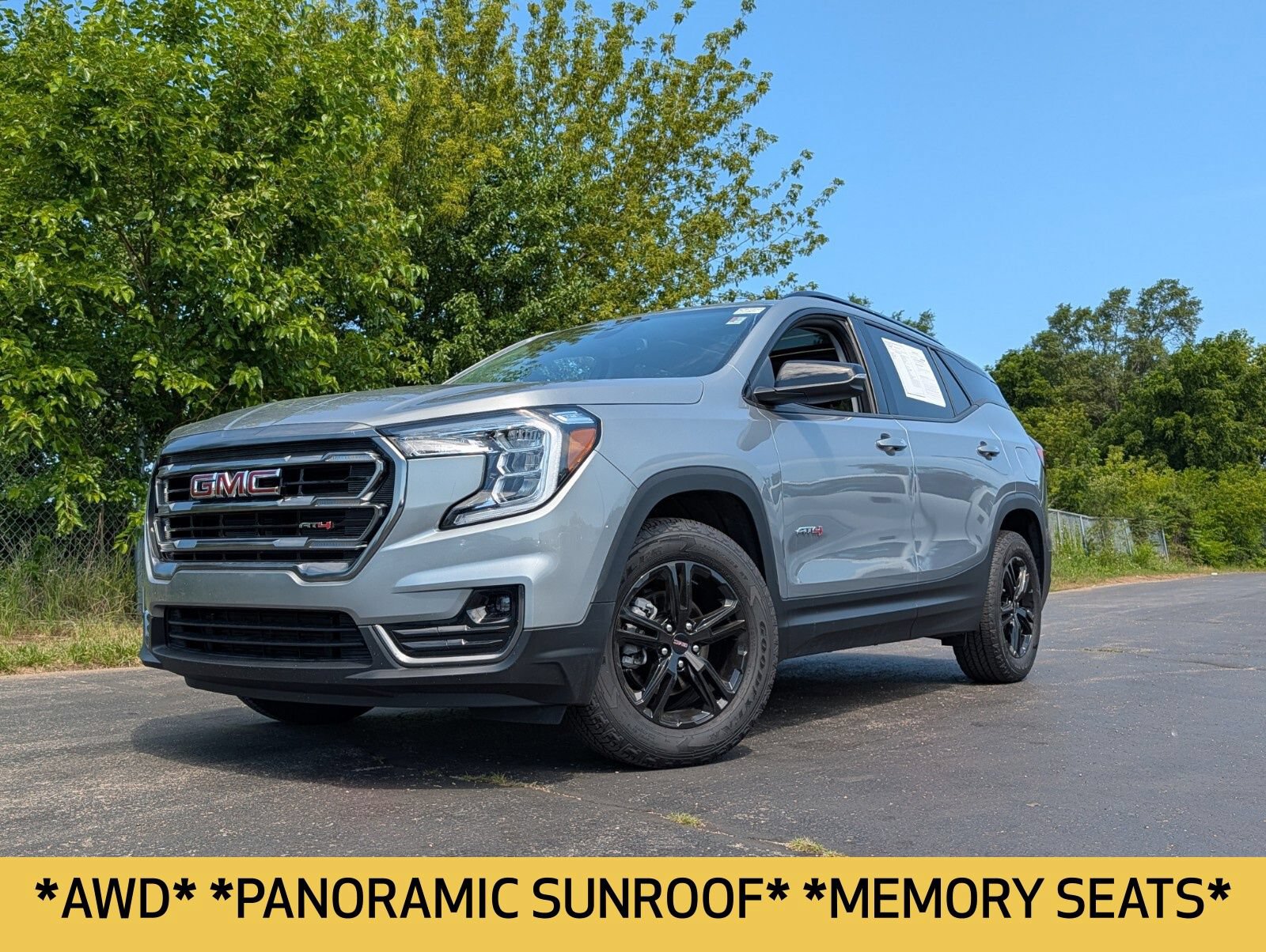Used 2024 GMC Terrain AT4 w/ LPO, Floor Liner Package AWD/4WD image 2