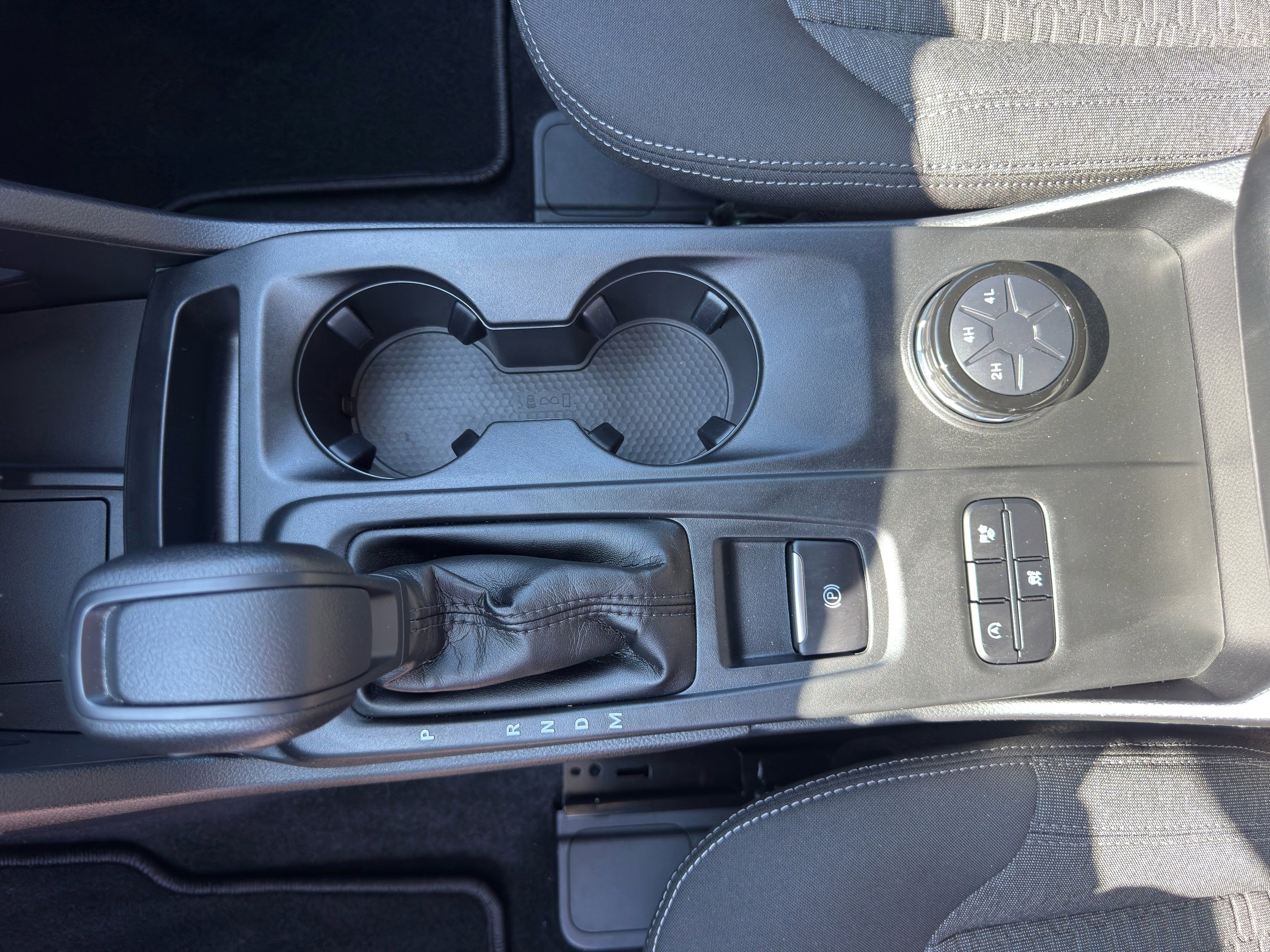 Used 2025 Ford Ranger XL image 13