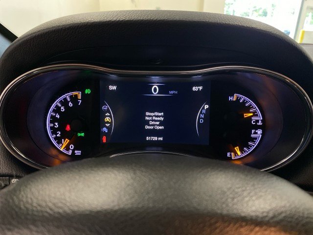 Used 2022 Jeep Grand Cherokee Laredo X AWD/4WD image 22