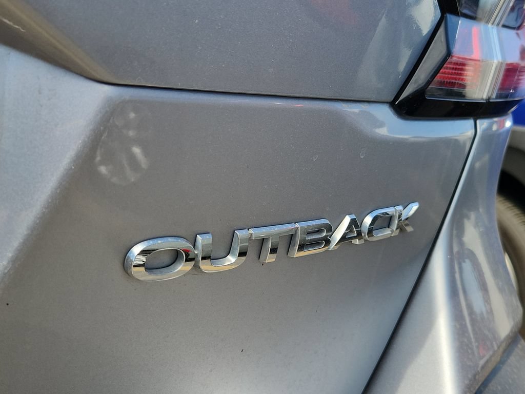 Used 2025 Subaru Outback Limited w/ Popular Package #2 AWD/4WD image 26