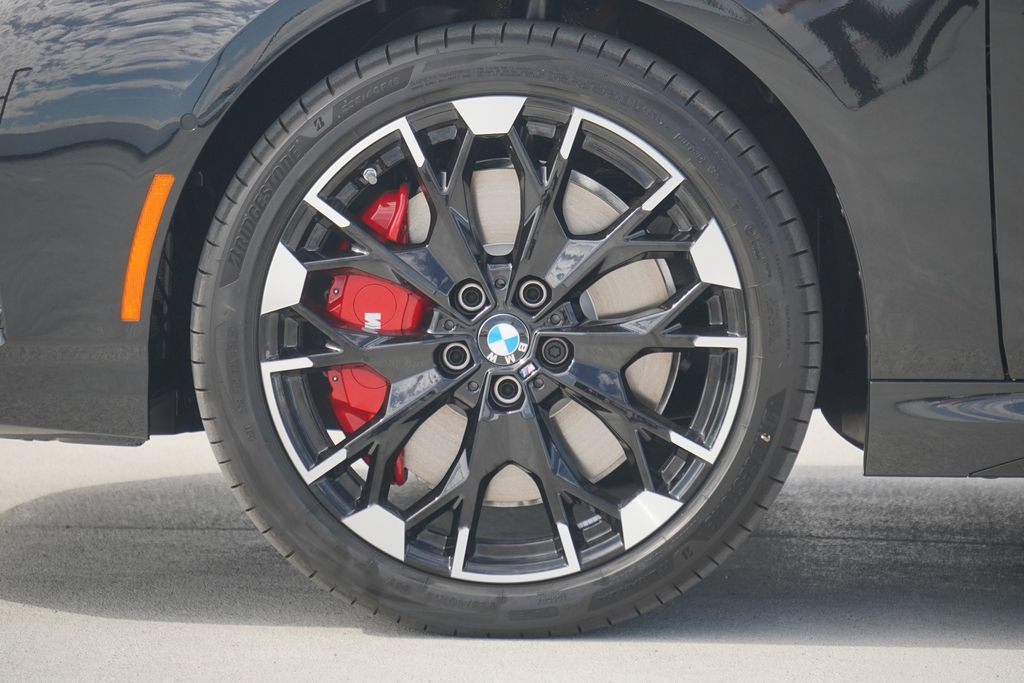 Used 2026 BMW M235i xDrive w/ Premium Package AWD/4WD image 5