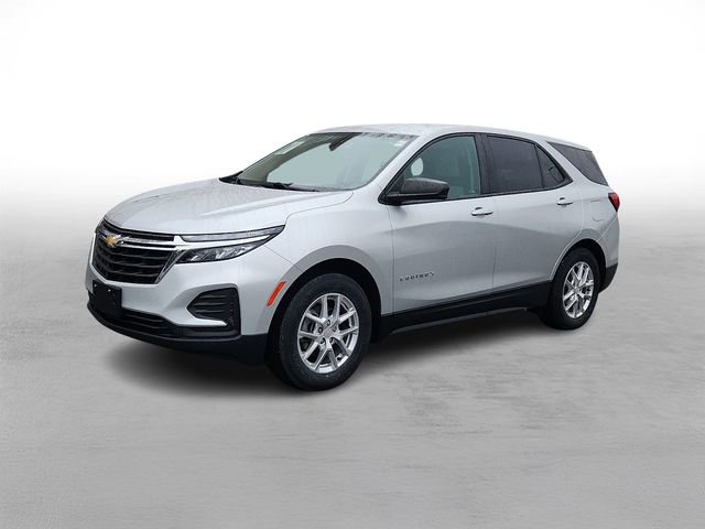 Used 2022 Chevrolet Equinox LS w/ LS Convenience Package image 3