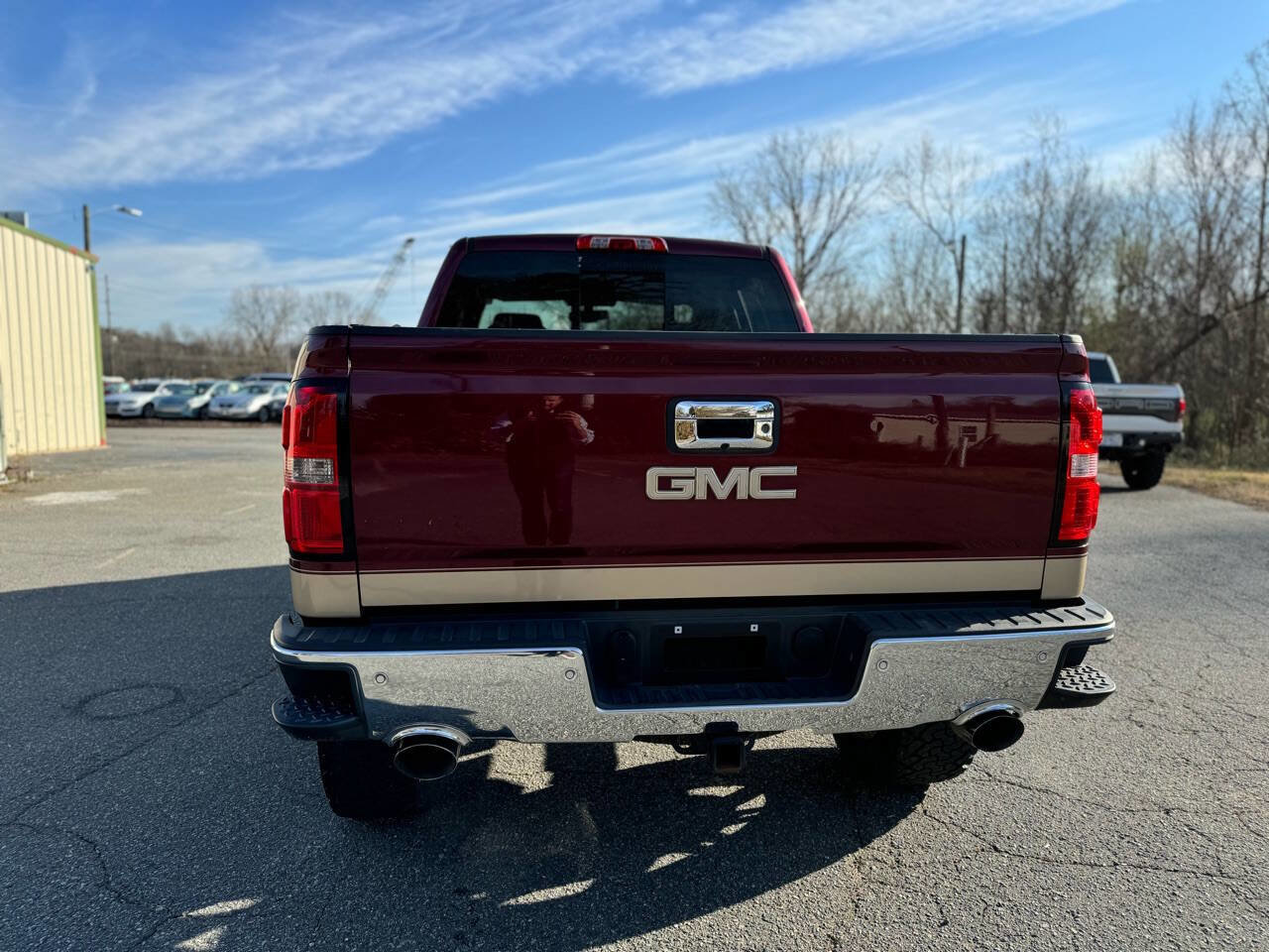 Used 2015 GMC Sierra 1500 SLT w/ SLT Preferred Package AWD/4WD image 31