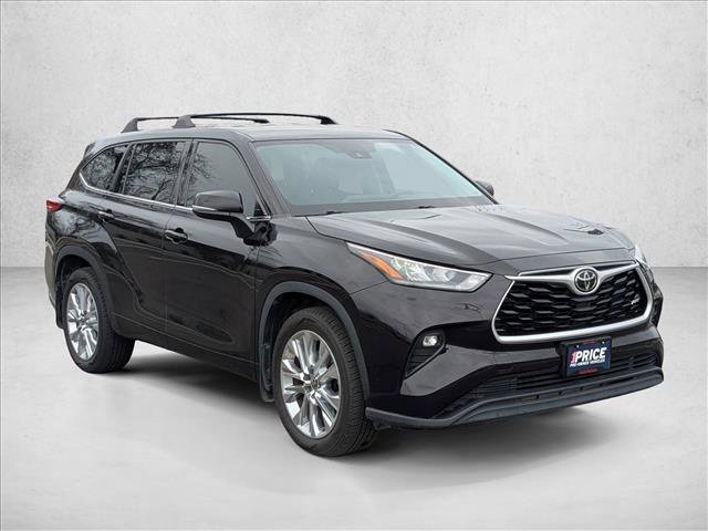 Used 2020 Toyota Highlander LE image 4