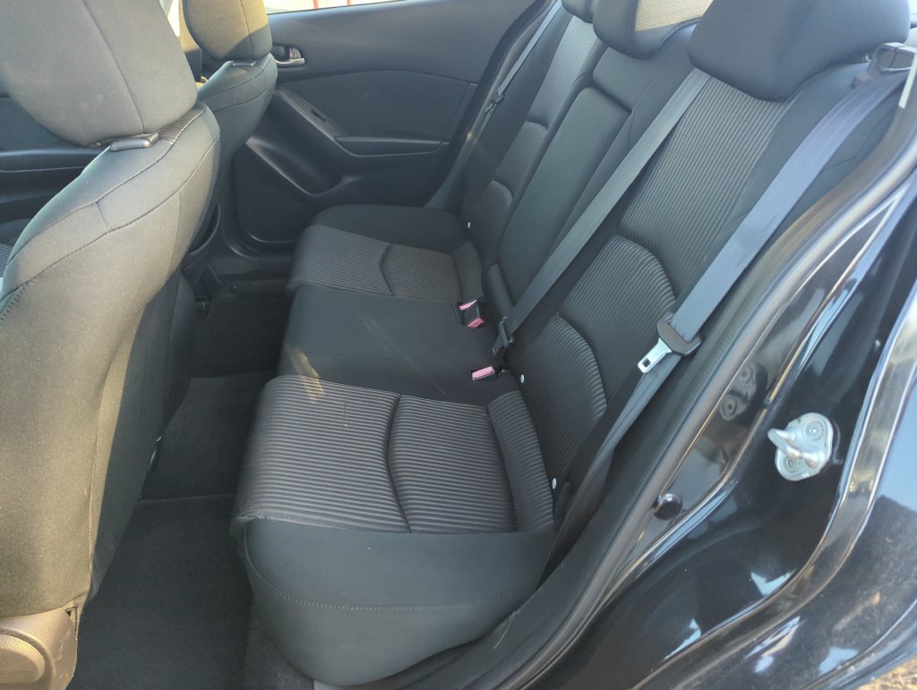Used 2014 MAZDA MAZDA3 i Touring w/ Moonroof Package 1 FWD image 27