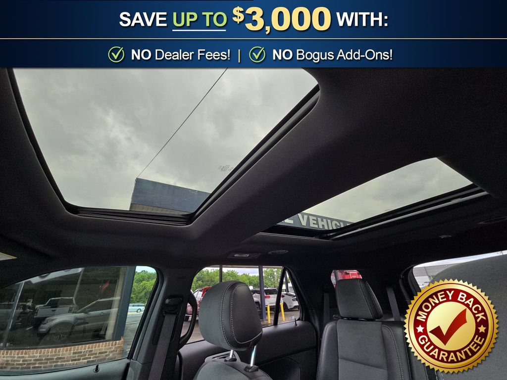 Used 2015 Ford Explorer XLT w/ Equipment Group 202A FWD image 29