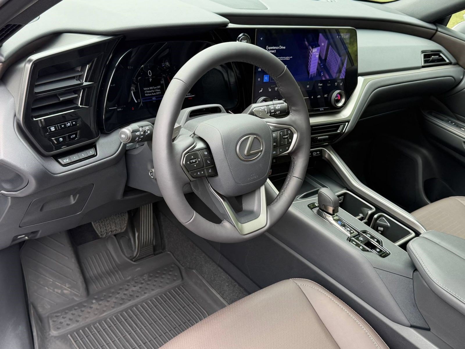 Used 2026 Lexus TX 350 AWD w/ Technology Package image 4