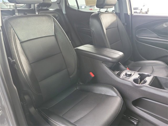 Used 2024 GMC Terrain SLT image 23