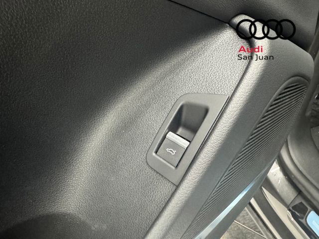 Used 2026 Audi Q8 Premium w/ Convenience Plus Package AWD/4WD image 31