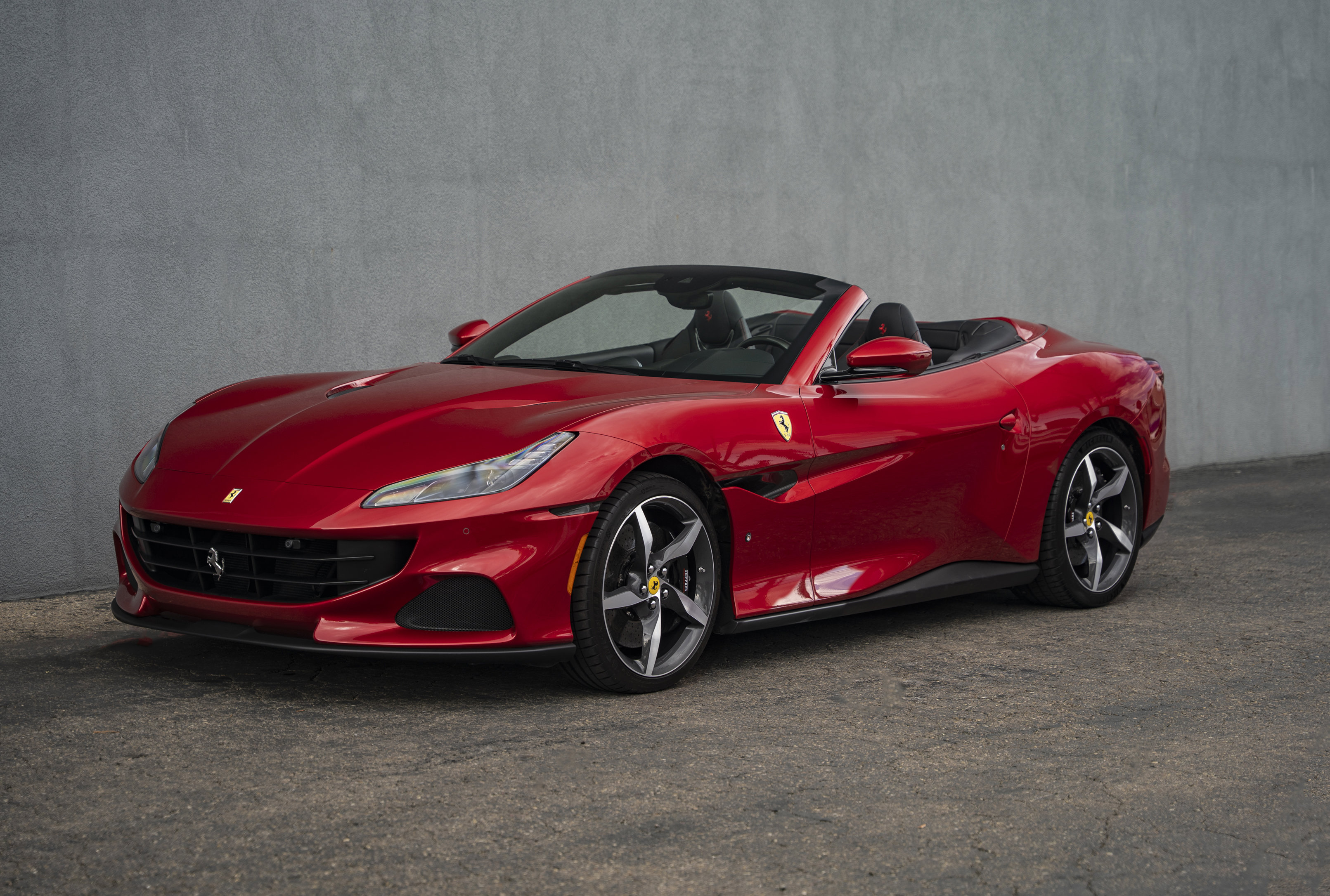 Certified 2023 Ferrari Portofino M image 1