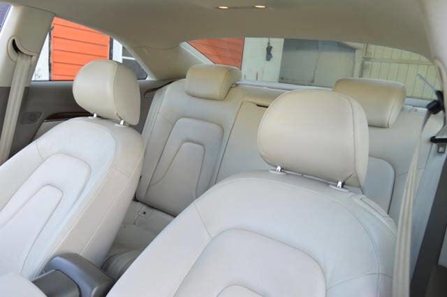 Used 2010 Audi A5 2.0T Premium image 40