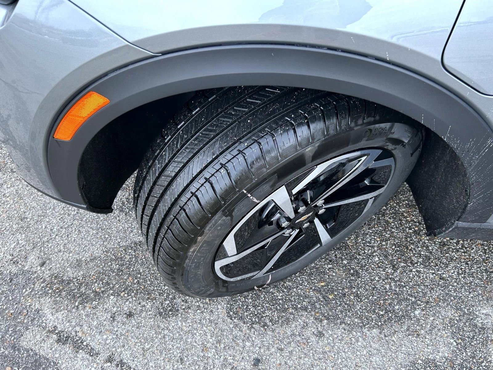 New 2026 Chevrolet Equinox EV LT image 23