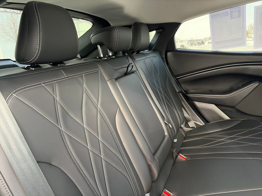 Used 2025 Ford Mustang Mach-E Select image 35