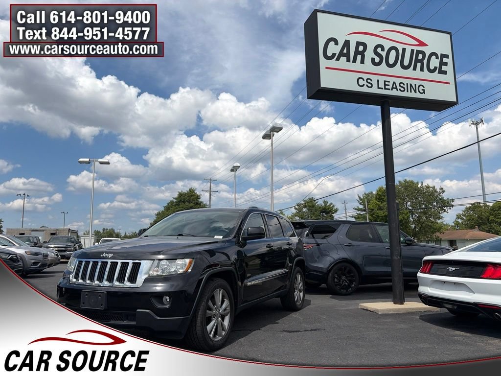 Used 2013 Jeep Grand Cherokee Laredo AWD/4WD image 1