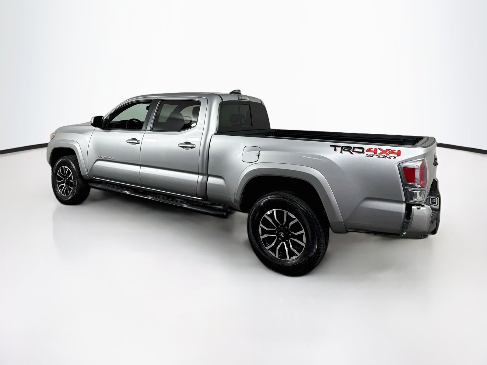 Certified 2023 Toyota Tacoma TRD Sport AWD/4WD image 5