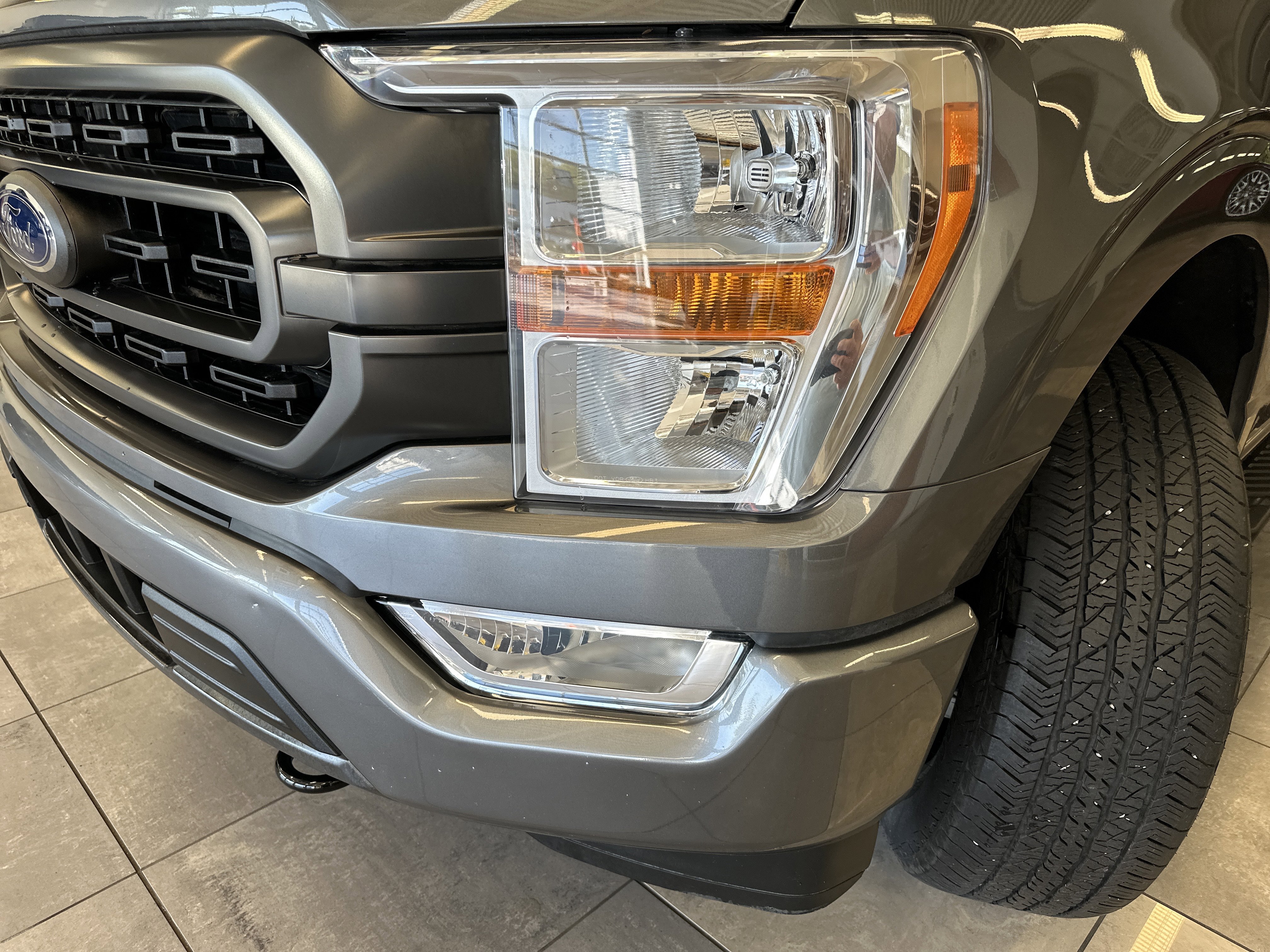 Certified 2022 Ford F150 XLT w/ Equipment Group 301A Mid image 19