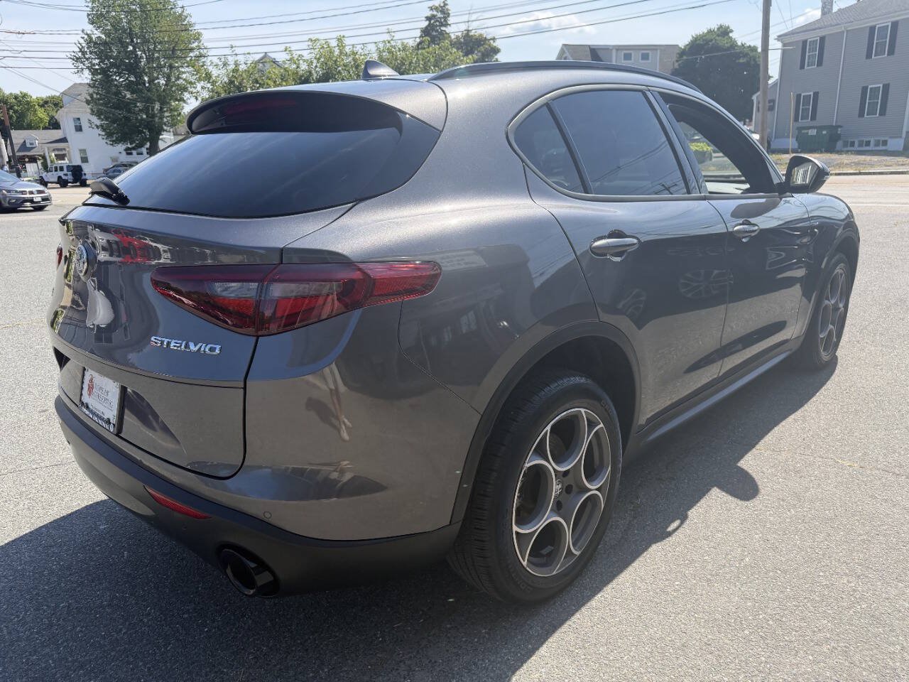 Used 2022 Alfa Romeo Stelvio Sprint AWD/4WD image 9