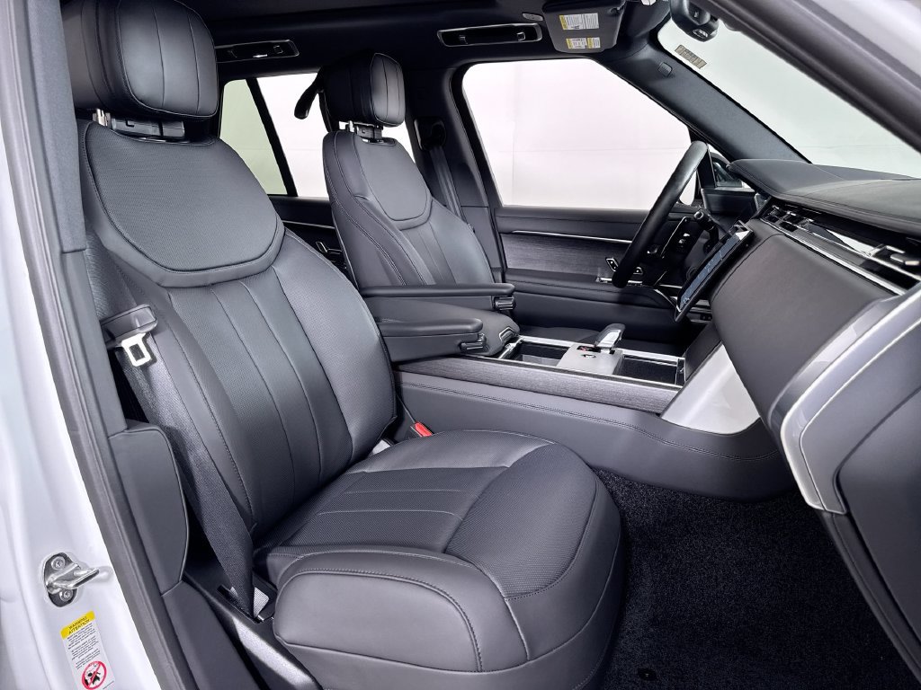 New 2026 Land Rover Range Rover SE AWD/4WD image 22