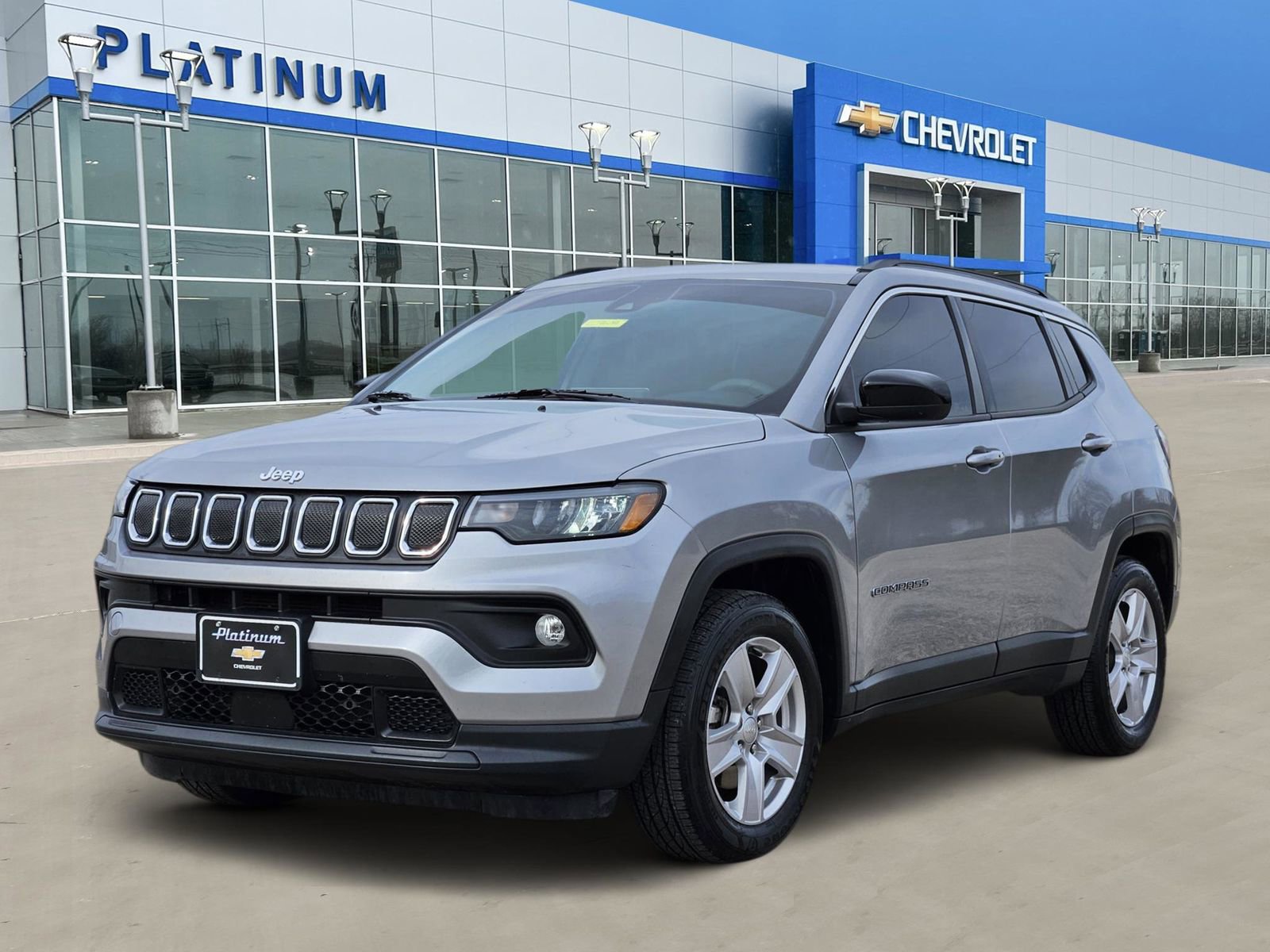 Used 2022 Jeep Compass Latitude video 2
