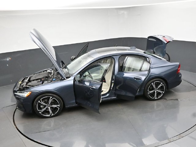 Used 2024 Volvo S60 B5 Plus w/ Climate Package FWD image 50