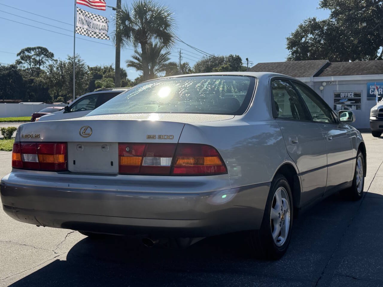 Used 1998 Lexus ES 330 FWD image 8