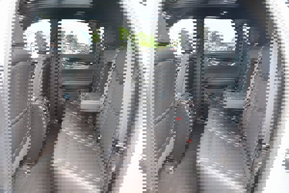 Used 2020 Cadillac XT5 Premium Luxury image 62