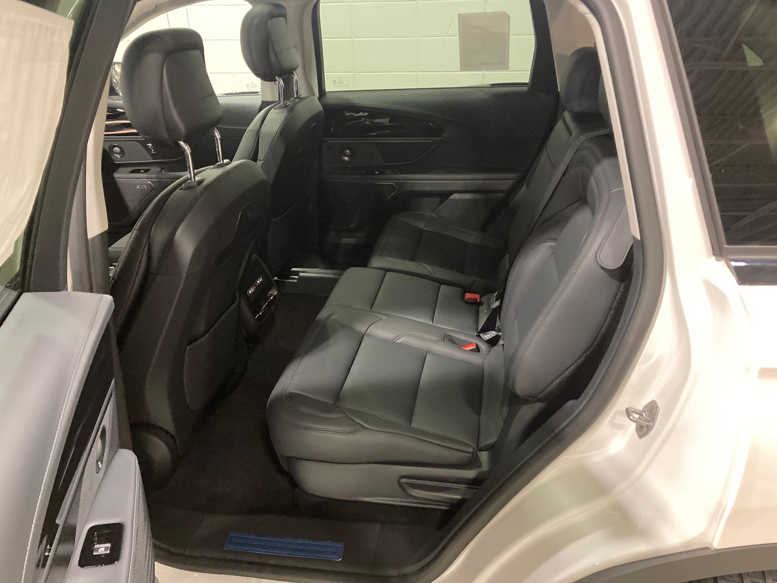 Used 2026 Lincoln Nautilus Premier w/ Equipment Group 102A image 16