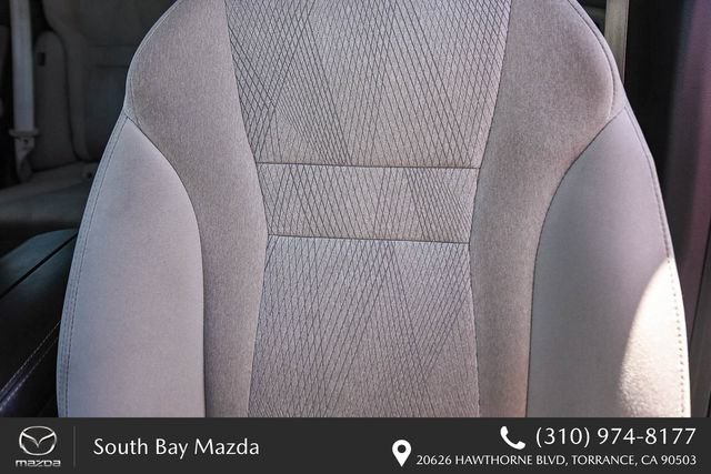 Used 2025 Nissan Rogue SV FWD image 25