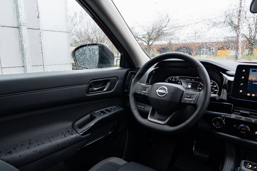 New 2026 Nissan Pathfinder SV image 12