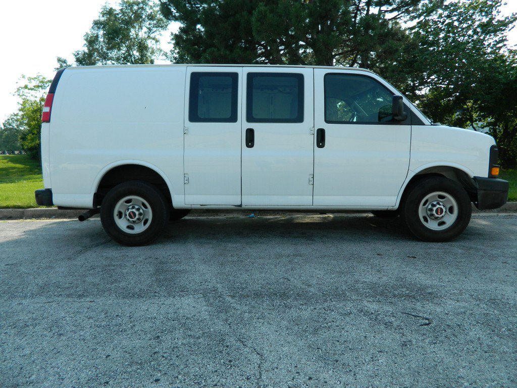 Used 2017 GMC Savana 2500 image 5