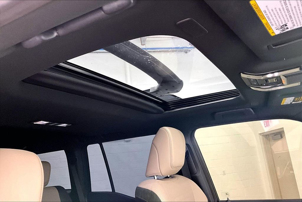 Used 2025 Lexus GX 550 image 20