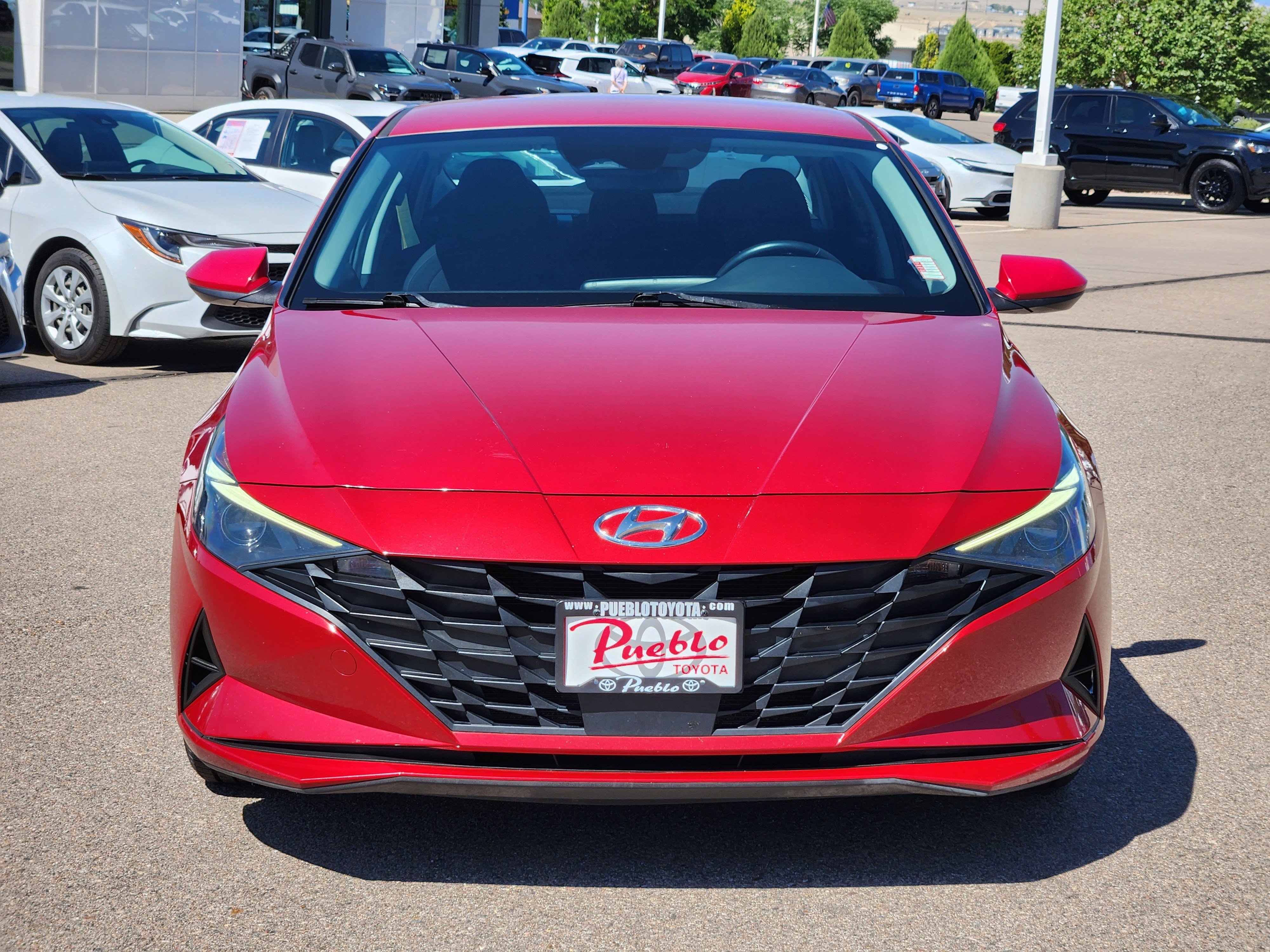 Used 2021 Hyundai Elantra SEL w/ Convenience Package FWD image 5