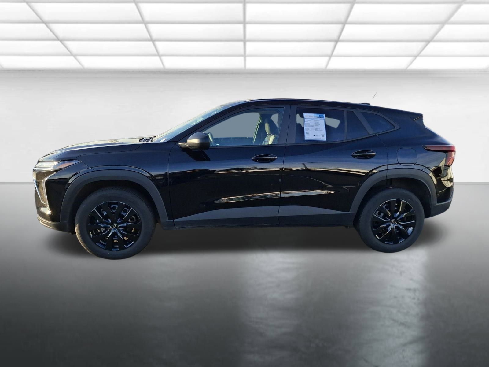 Certified 2025 Chevrolet Trax LS image 7