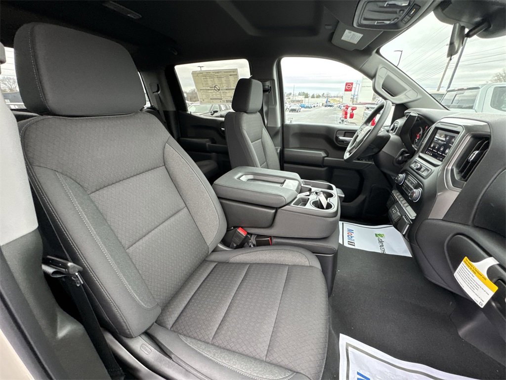 New 2026 Chevrolet Silverado 1500 Custom image 24