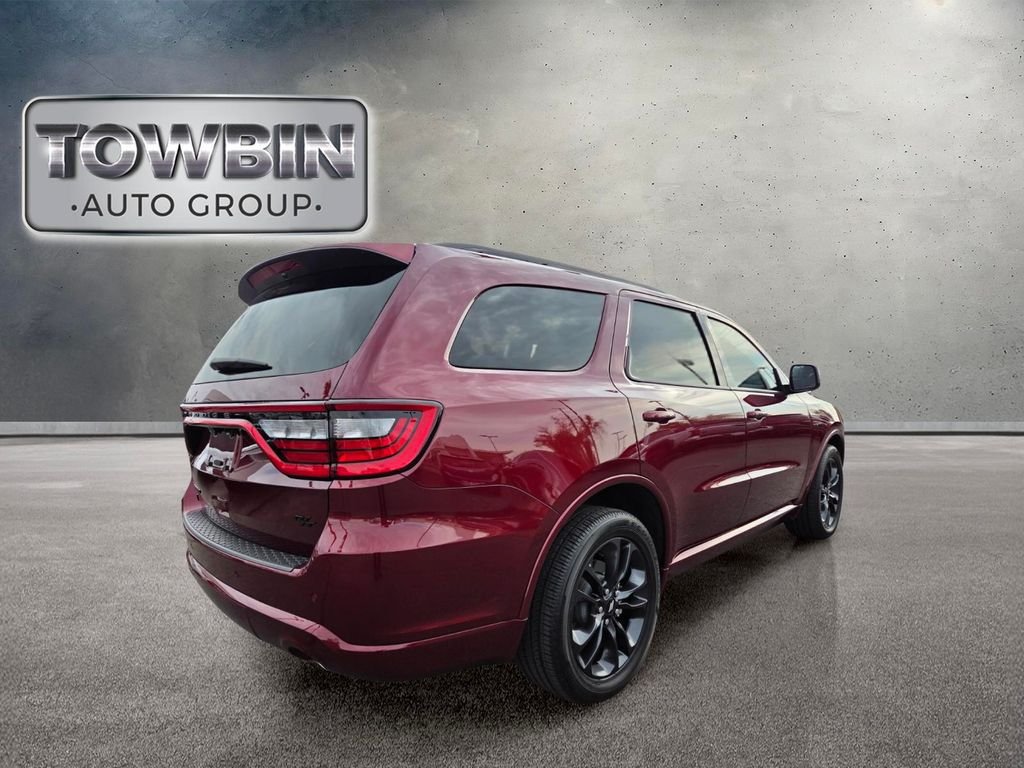Used 2025 Dodge Durango R/T w/ Blacktop Package AWD/4WD image 4