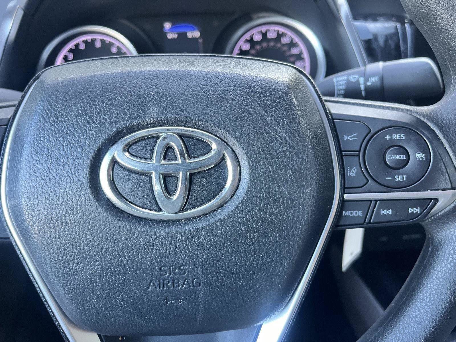 Used 2024 Toyota Camry LE FWD image 25