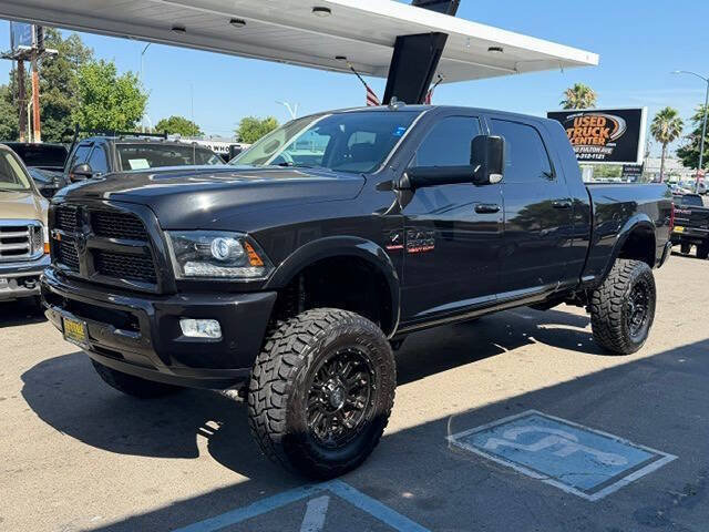 Used 2016 RAM 2500 Laramie w/ Sport Appearance Group AWD/4WD image 2