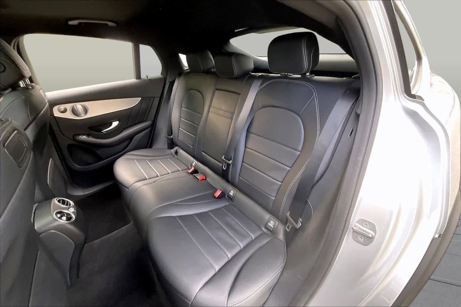 Used 2019 Mercedes-Benz GLC 300 4MATIC Coupe image 20